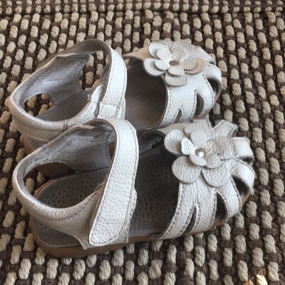Toddler shoes- size 5.5